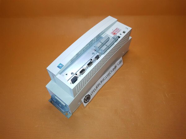 Lenze Servo-Umrichter Type: EVS9323 - CPV003 / 33.9323PC.2M.21.V003   