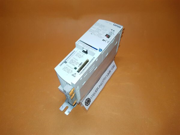 LENZE Frequenzumrichter Type:E82EV751_2B / E82EV751K2B  - 0,75 kW