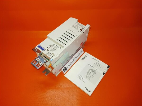Lenze Frequenzumrichter Type: E82EV402K4C240 / E82EV402_4C240 - 4,0 kW